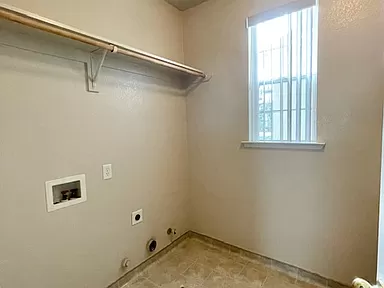 Brand New 1 Bedroom Apartment In First Class Location