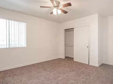 Walnut Park Apartment