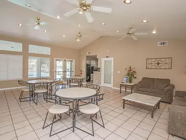 Walnut Park Apartment