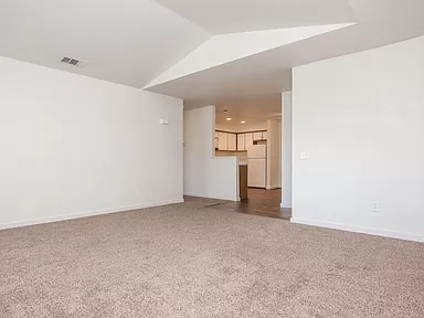 Walnut Park Apartment